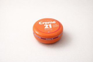 Creme 21 Smooth Moisturizing Cream | 150 ml